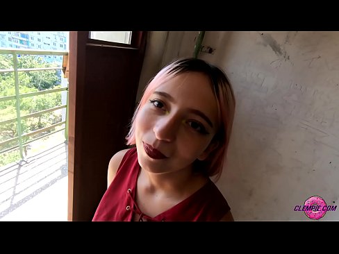 ❤️ Une étudiante sensuelle suce un étranger dans l'Outback - sperme sur son visage ❌ Vidéo de baise at us fr.milf-nut-net.ru  ❤